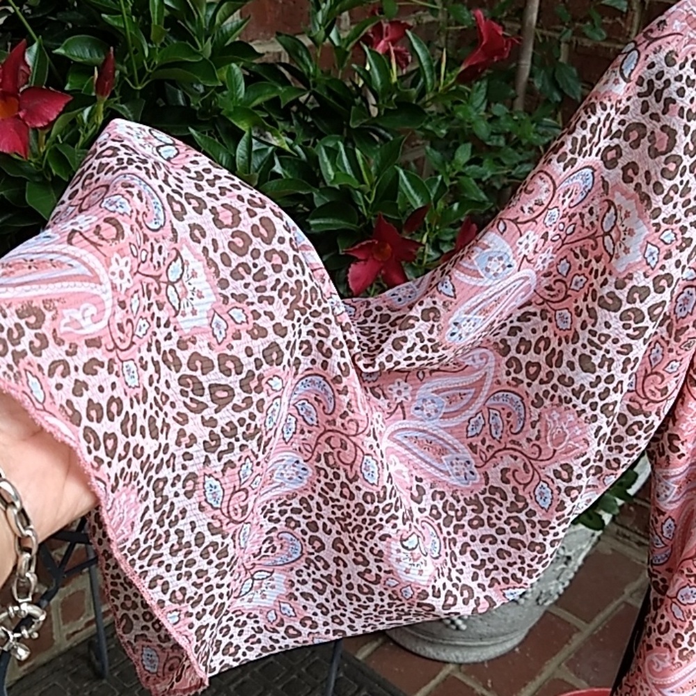 Delicate blouse - Picture 4 of 5